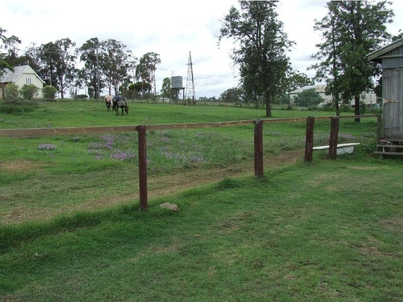 31-33 King Street, Goombungee QLD 4354