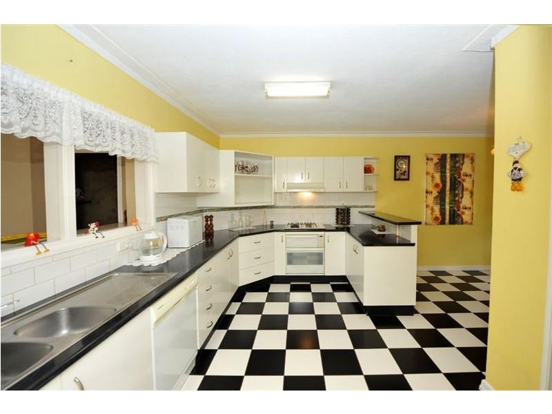 32 Cohoe Street, Rangeville QLD 4350