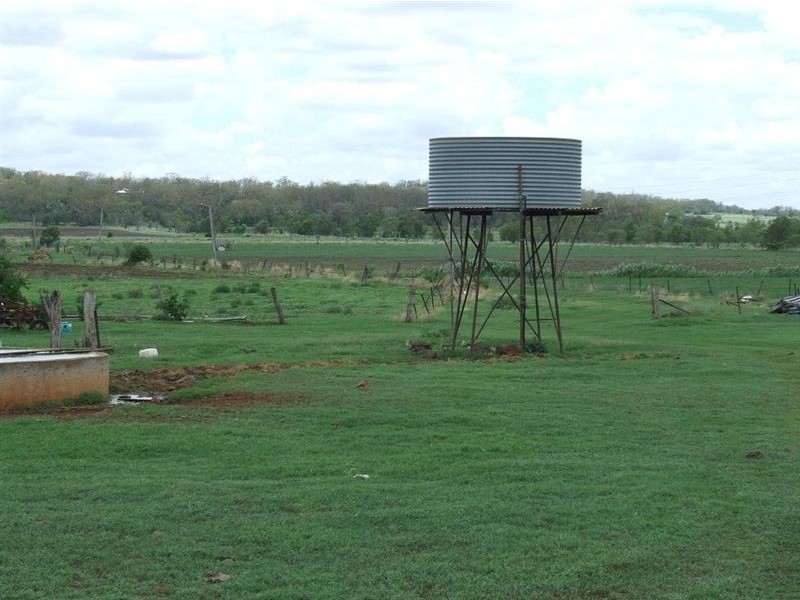 - Oakey Road, Toowoomba QLD 4350