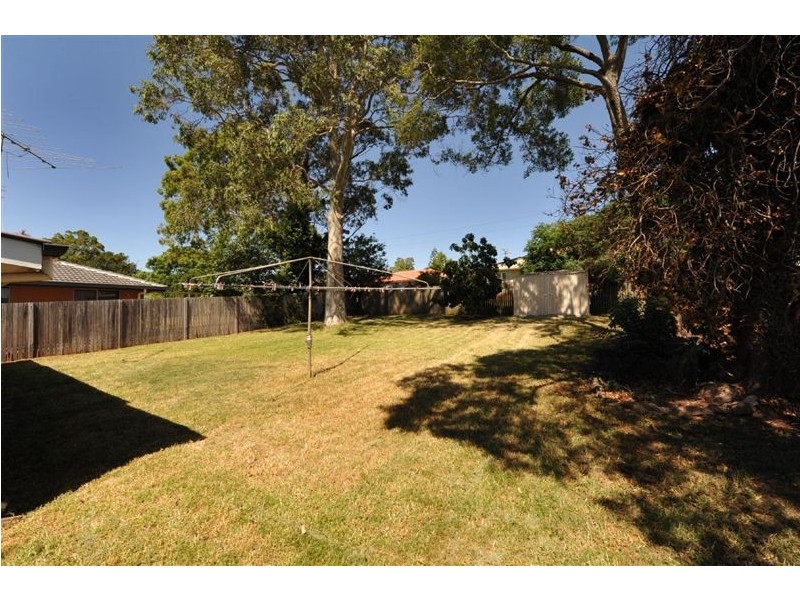 25 Noll Street, Kearneys Spring QLD 4350