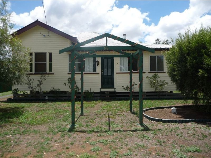 55 Geraghty, Cecil Plains QLD 4407