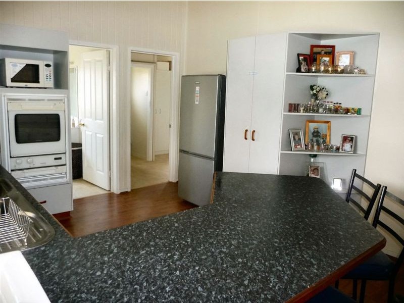 55 Geraghty, Cecil Plains QLD 4407