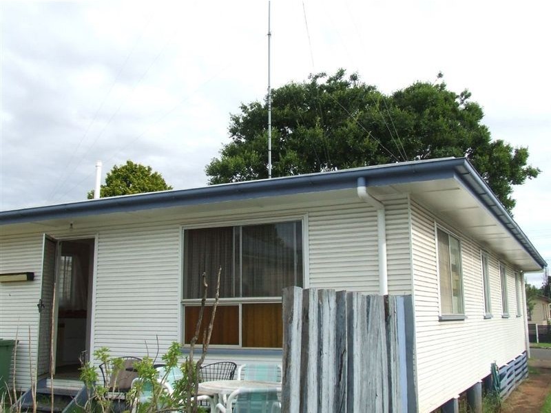 73 Long Street, Rangeville QLD 4350