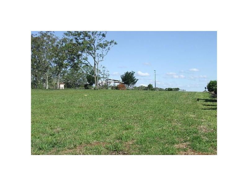 27 Panoramic Drive, Preston QLD 4352