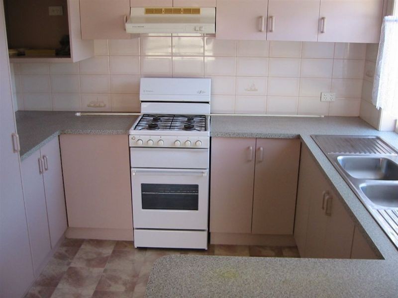 10 Silver Gum Court, Glenvale QLD 4350