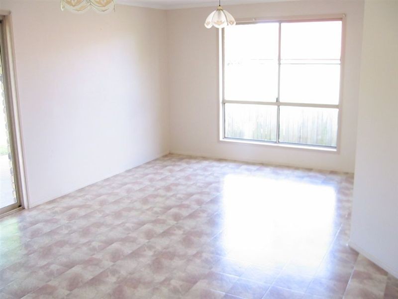 10 Silver Gum Court, Glenvale QLD 4350