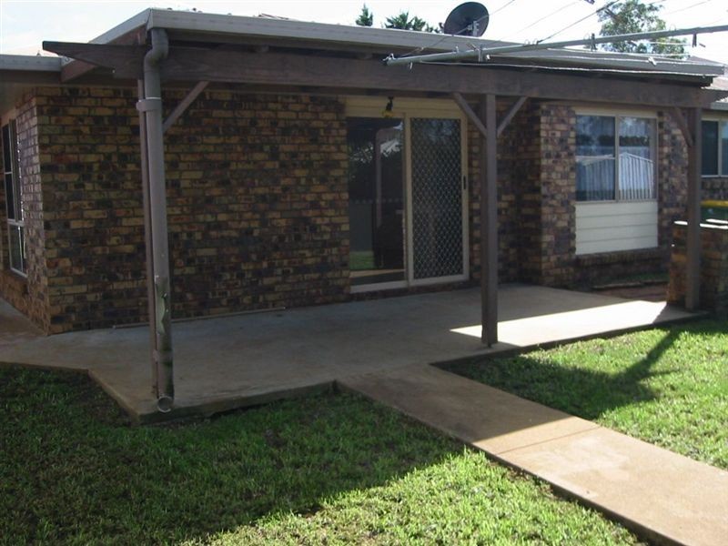 10 Silver Gum Court, Glenvale QLD 4350