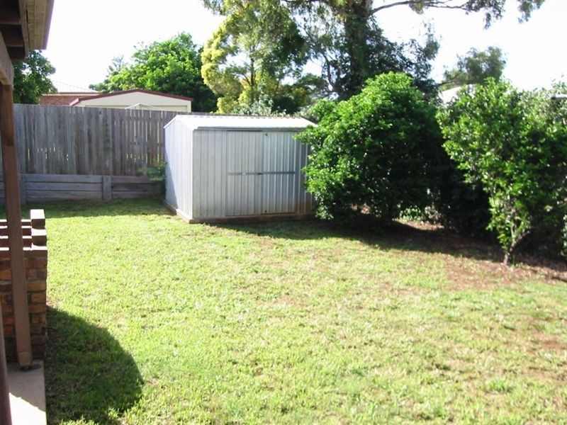 10 Silver Gum Court, Glenvale QLD 4350