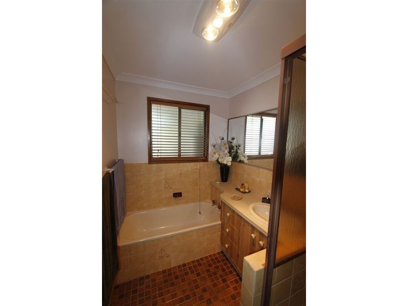 23 Love road, Vale View QLD 4352