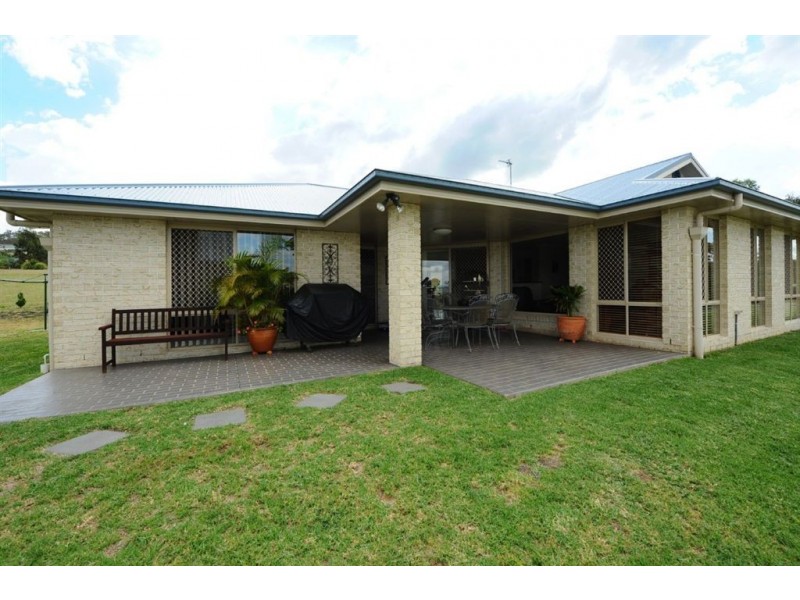 9 Freylings Rd, Hodgson Vale QLD 4352