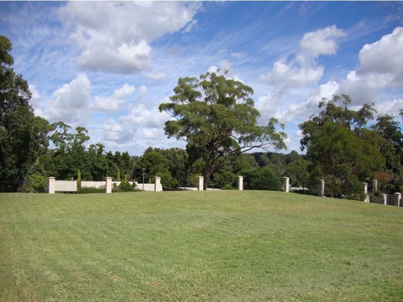 156 Rowbotham Street, Middle Ridge QLD 4350