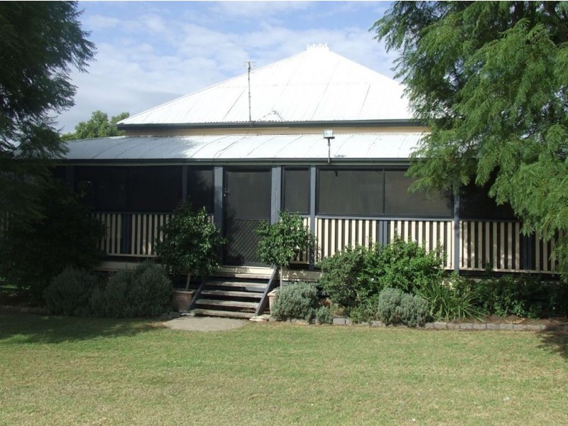 174 Purcell Road, Southbrook QLD 4363
