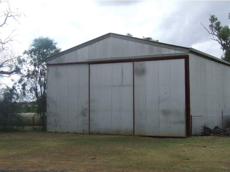 520 Knust Road, Mount Tyson QLD 4356