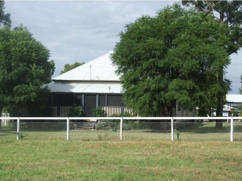 174 Purcell Road, Southbrook QLD 4363