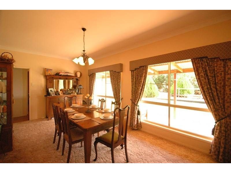 4 Hodgson Street, Greenmount QLD 4359