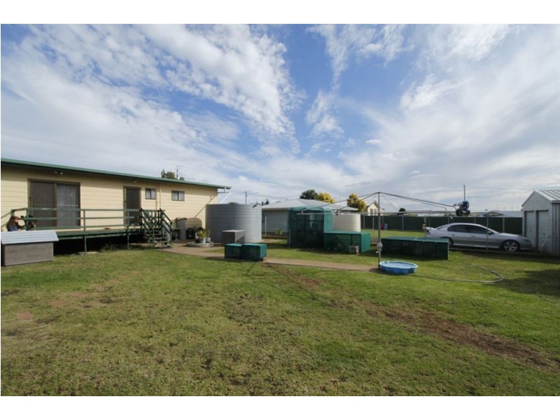 33 Station Street, Wyreema QLD 4352