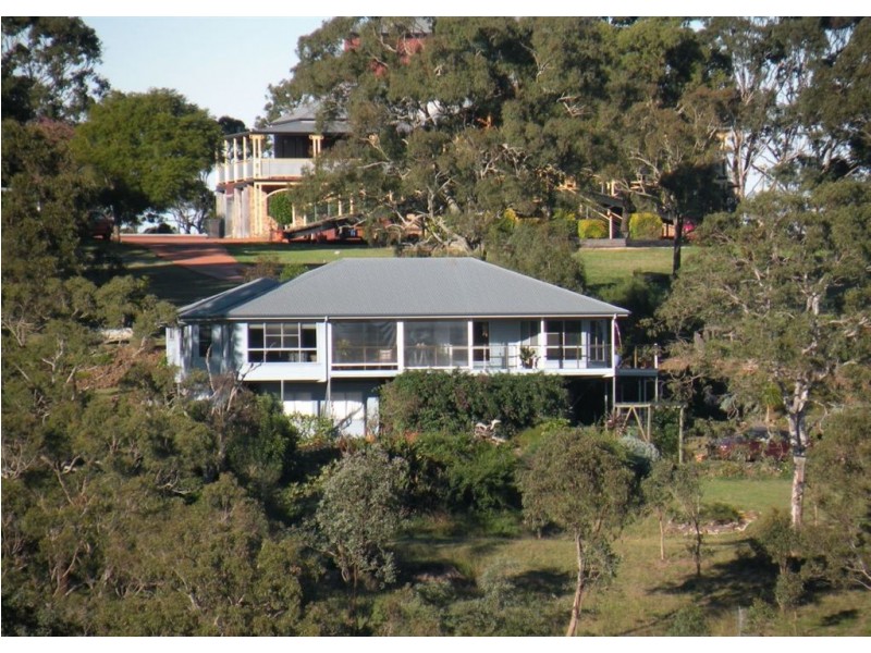 10 Hillview Court, Top Camp QLD 4350