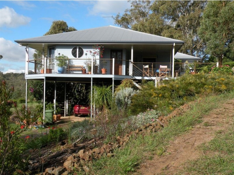 10 Hillview Court, Top Camp QLD 4350