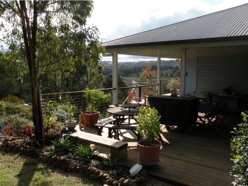 10 Hillview Court, Top Camp QLD 4350