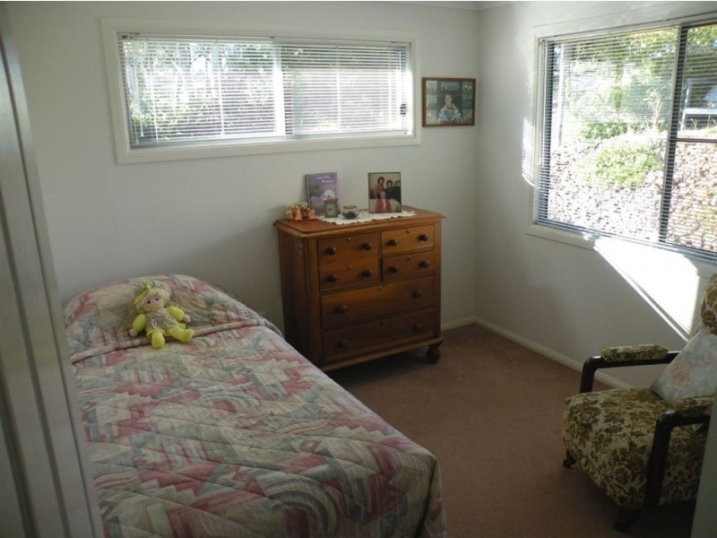 10 Hillview Court, Top Camp QLD 4350