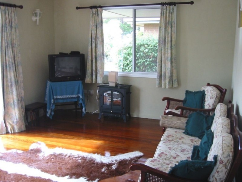 18 Friend Street, Harristown QLD 4350