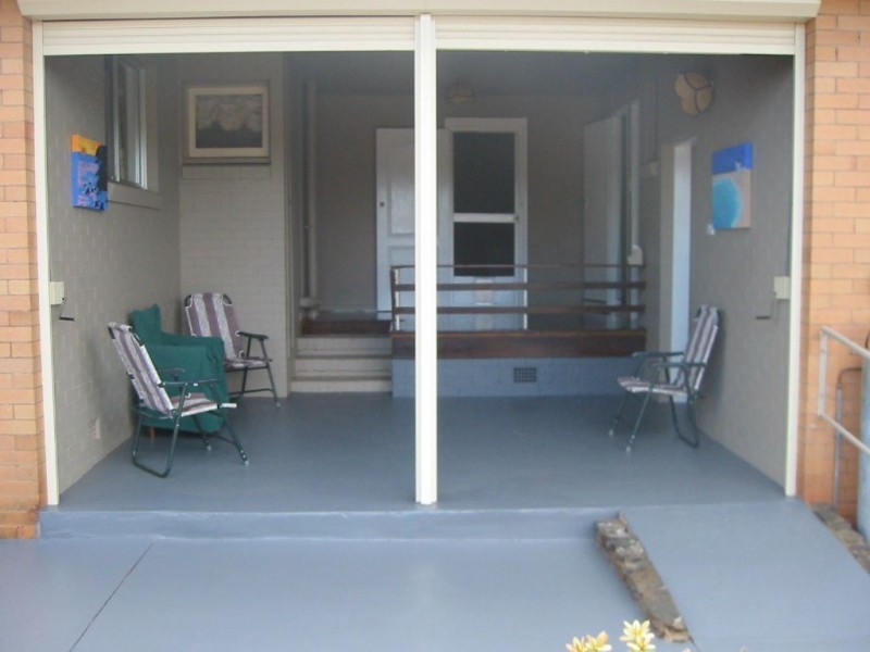 18 Friend Street, Harristown QLD 4350