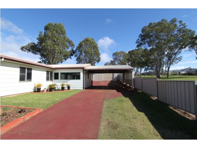 53 Vanity Street, Rockville QLD 4350