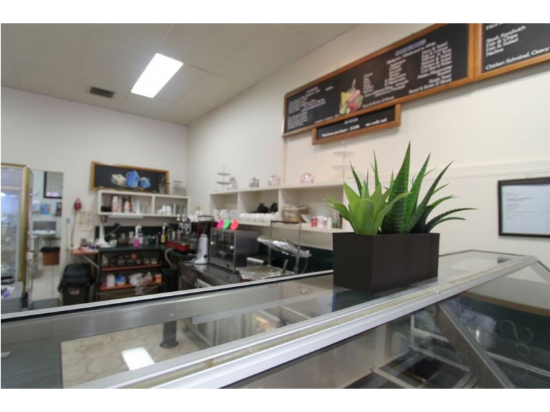 - Ruthven Street, Toowoomba QLD 4350