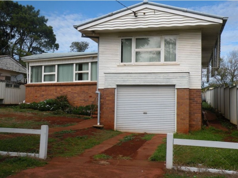 66 Dunne Street, Harristown QLD 4350