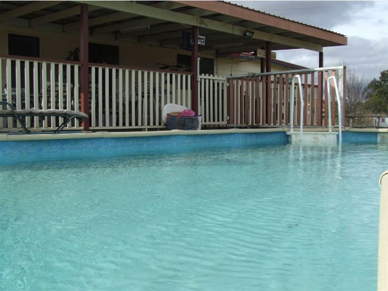 1 James Street, Cambooya QLD 4358