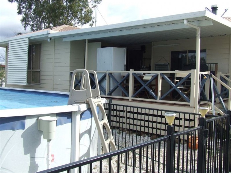 15 Alfred Street, Cambooya QLD 4358