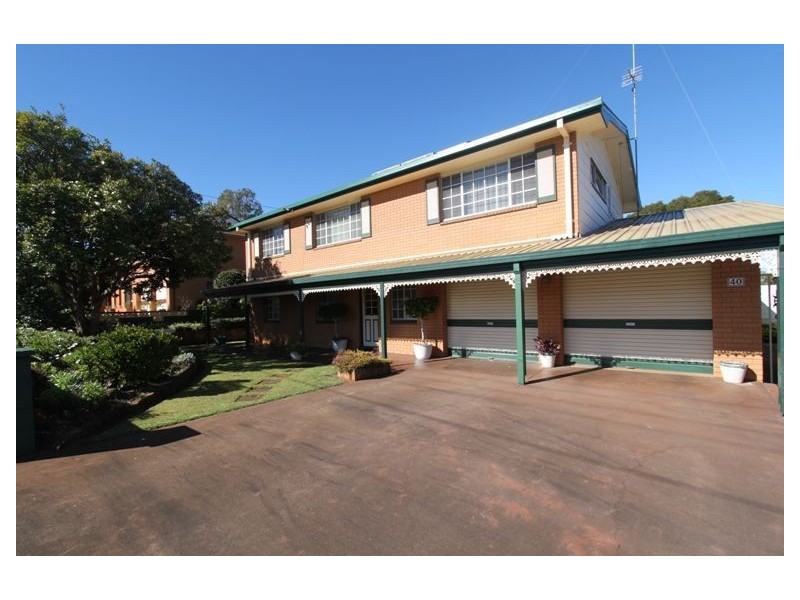 40 Cleary Street, Centenary Heights QLD 4350