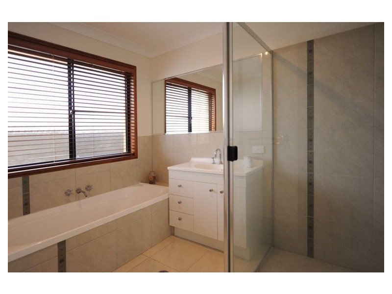 23 McClymont Drive, Rangeville QLD 4350