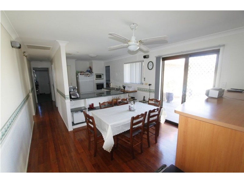 5 Black Court, Wilsonton QLD 4350