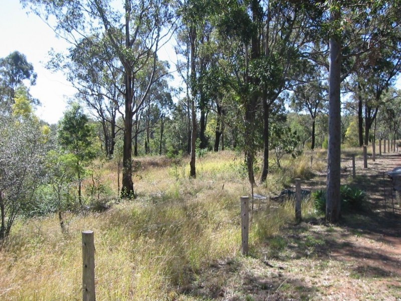 9371 New England Hwy, Cabarlah QLD 4352