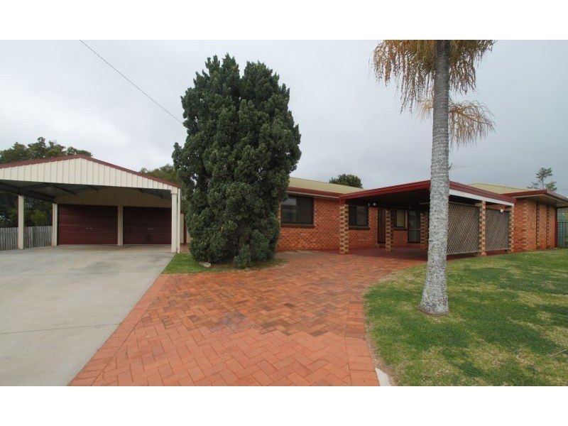 3 Herzer Court, Kearneys Spring QLD 4350