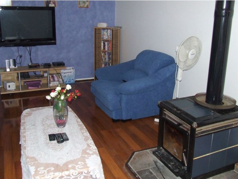 15 Alfred Street, Cambooya QLD 4358