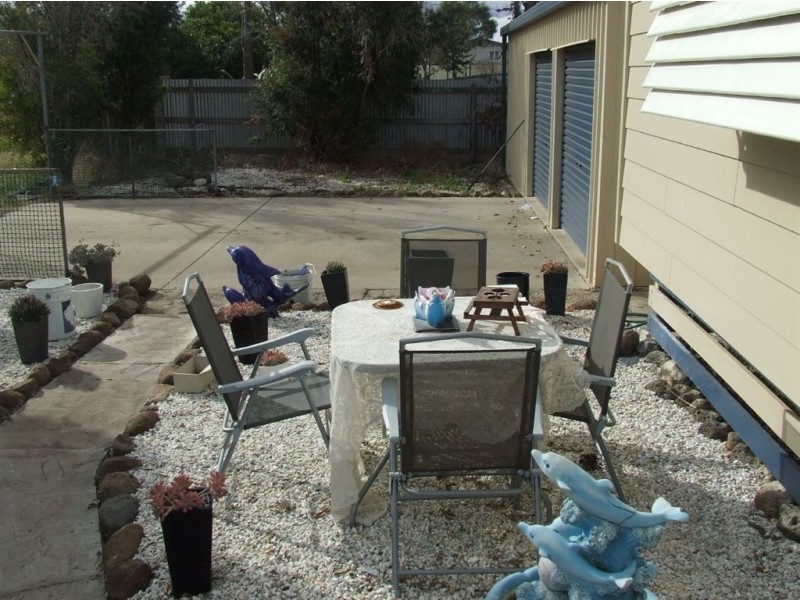 15 Alfred Street, Cambooya QLD 4358