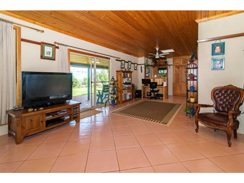 27 Newmans Road, Vale View QLD 4352