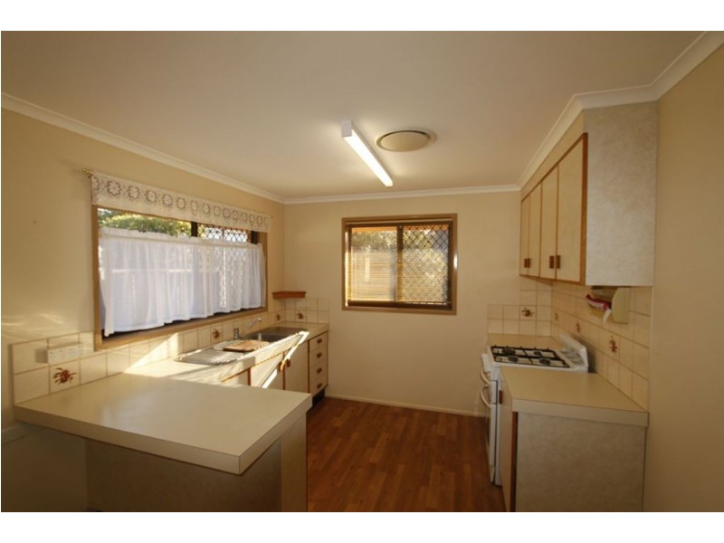 3 Herzer Court, Kearneys Spring QLD 4350