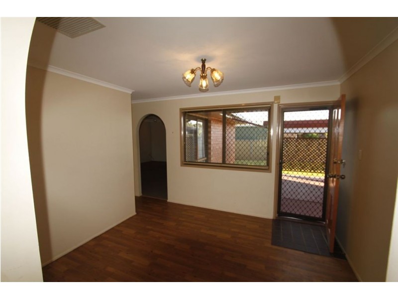 3 Herzer Court, Kearneys Spring QLD 4350