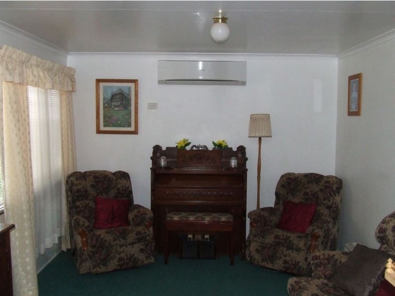 288 Goombungee Road, Harlaxton QLD 4350