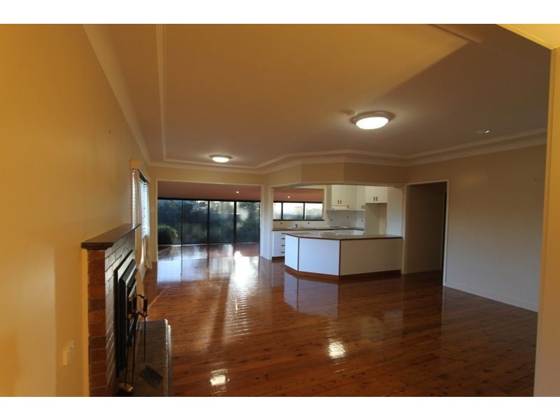 10 Cotswold Close, Cotswold Hills QLD 4350