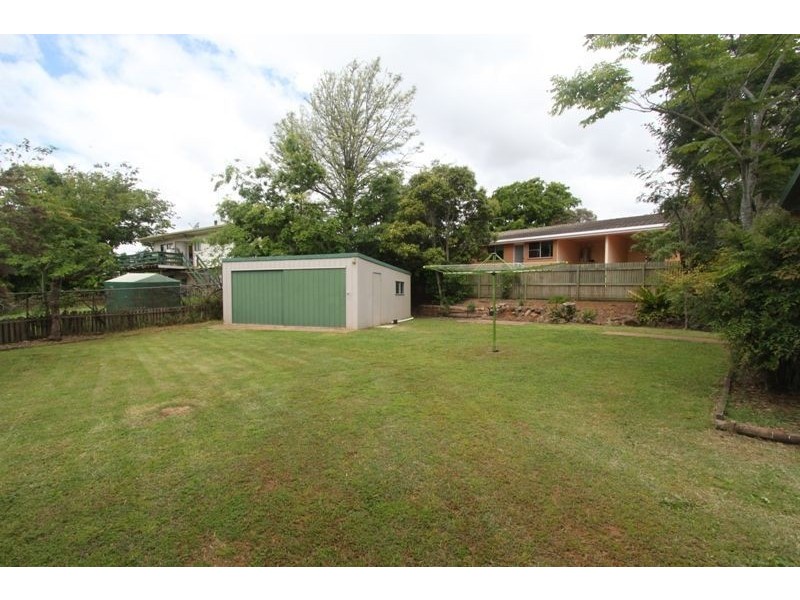 10 Holberton Street, Rockville QLD 4350