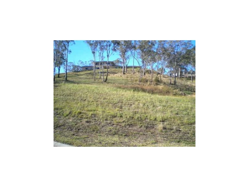 4 Claudia Court, Top Camp QLD 4350