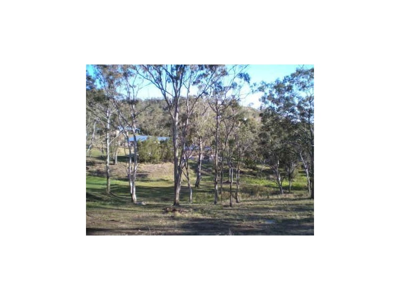 1 Lowe Court, Top Camp QLD 4350