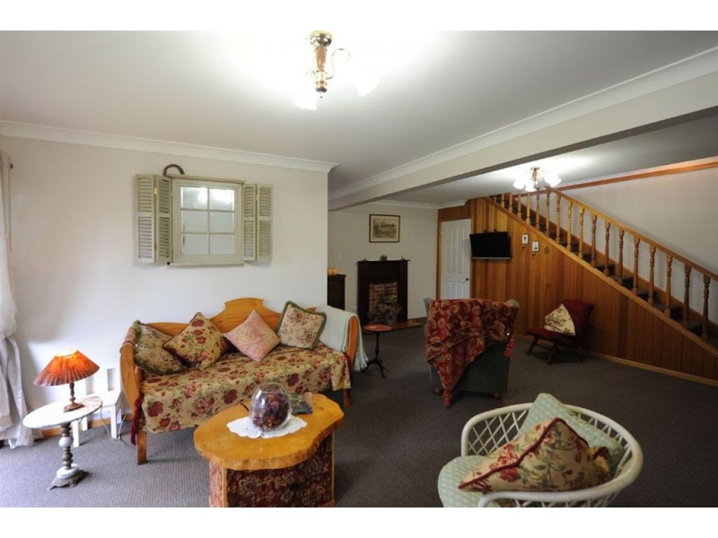 4/11c Gatfield Street, Newtown QLD 4350