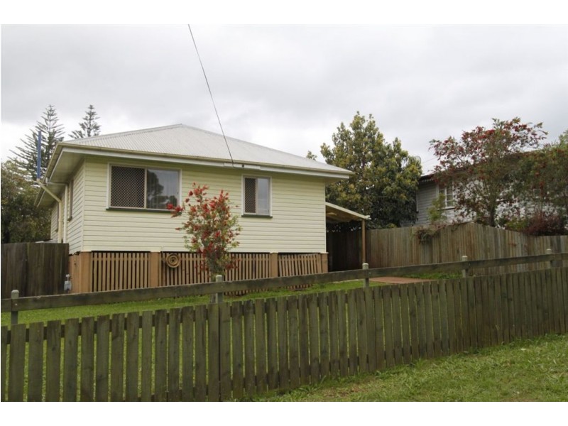 15 Walsh Street, Harlaxton QLD 4350