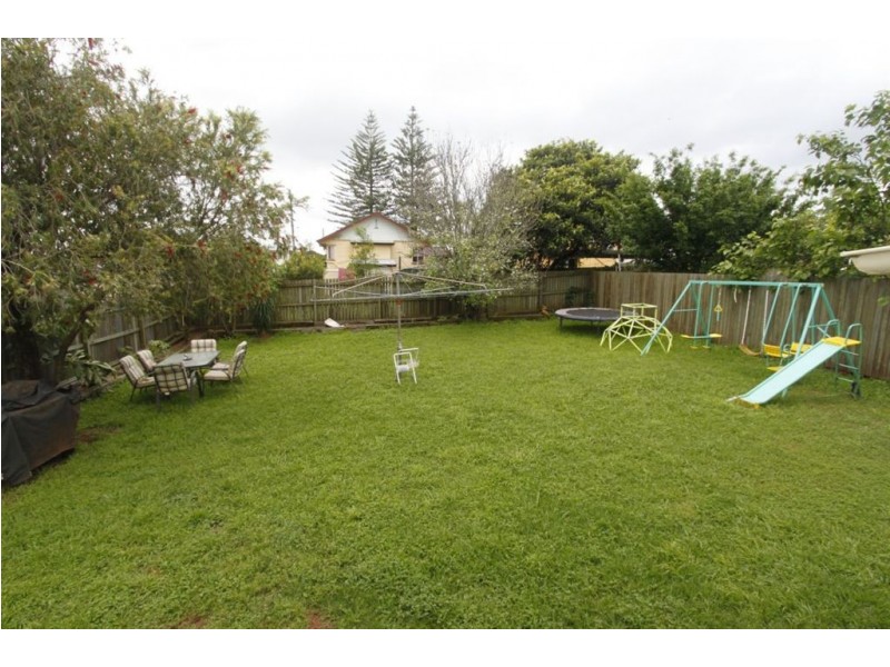 15 Walsh Street, Harlaxton QLD 4350