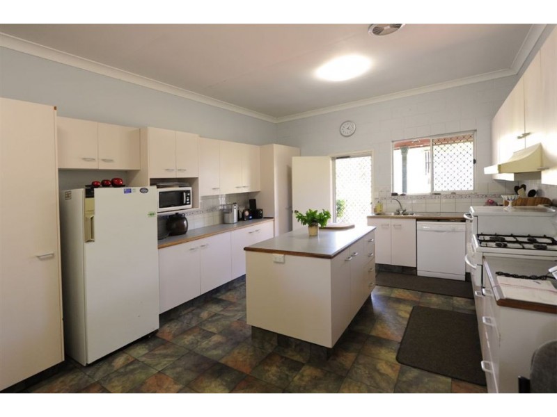 121c Mackenzie Street, East Toowoomba QLD 4350